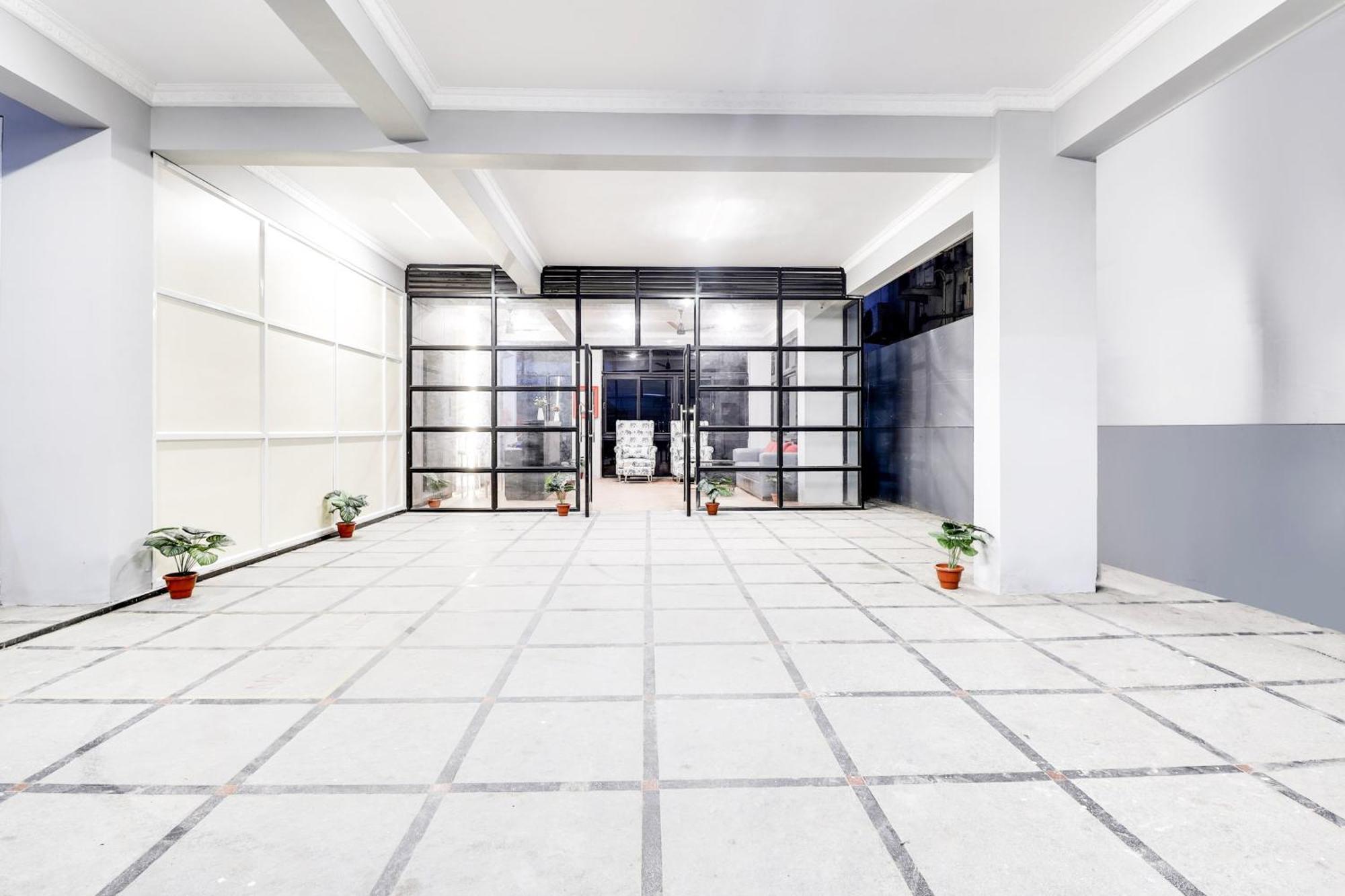 Super Townhouse De Alphabet Hotel Kukatpally Nexus Mall Hajdarabad Zewnętrze zdjęcie