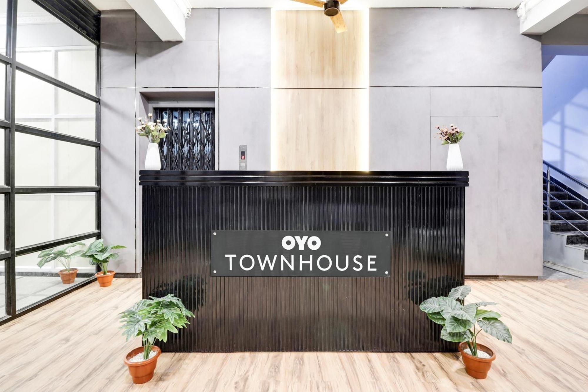 Super Townhouse De Alphabet Hotel Kukatpally Nexus Mall Hajdarabad Zewnętrze zdjęcie